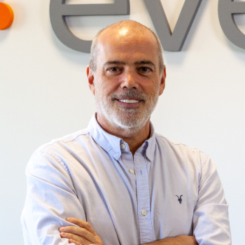Juan Abbiati (Argentina), Vicepresidente senior comercial,  Evertec.